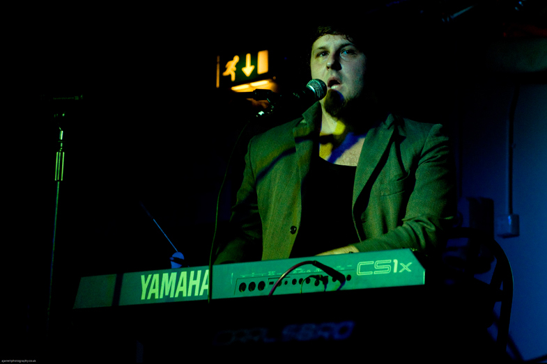 Son Capson – May 2009 - 11