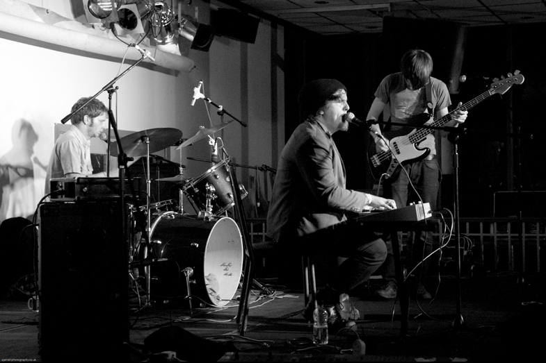 Son Capson – May 2009 - 4