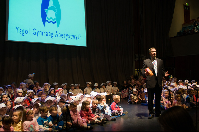 Ysgol Gymraeg 2009 - 15